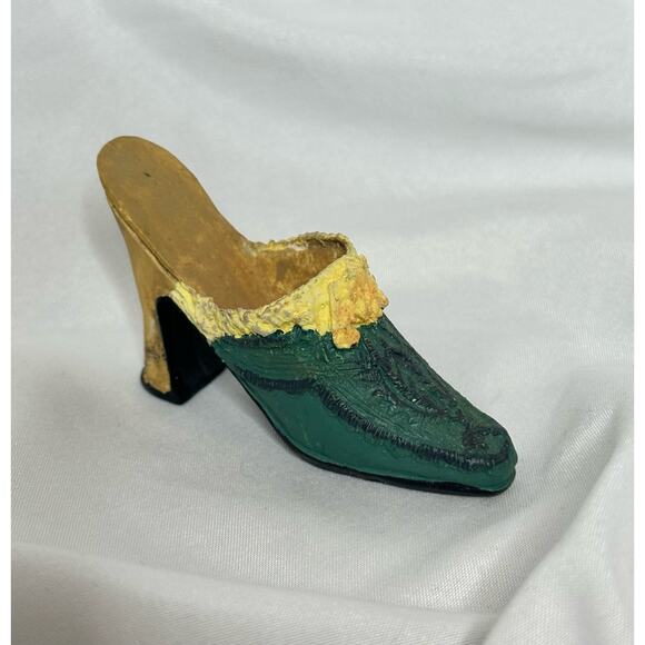 Collection of Womens Shoe Figurines (6), Victorian Style Miniature boots heels - Picture 9 of 16